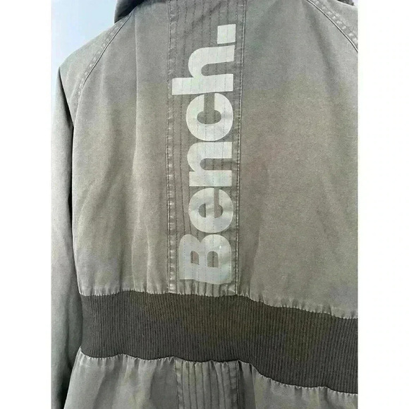 Bench Jacket Women’s L - Picture 9 of 13